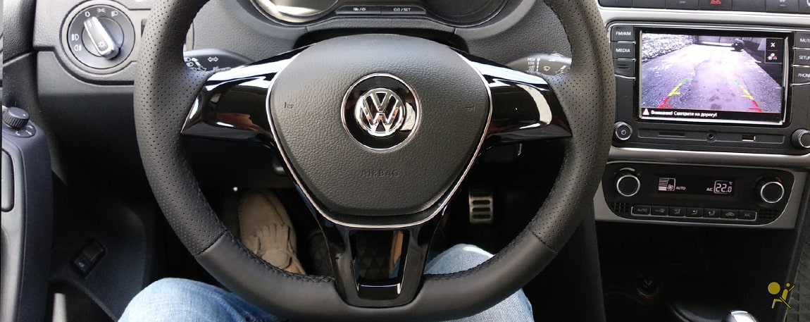 перетяжка керма Volkswagen зображення
